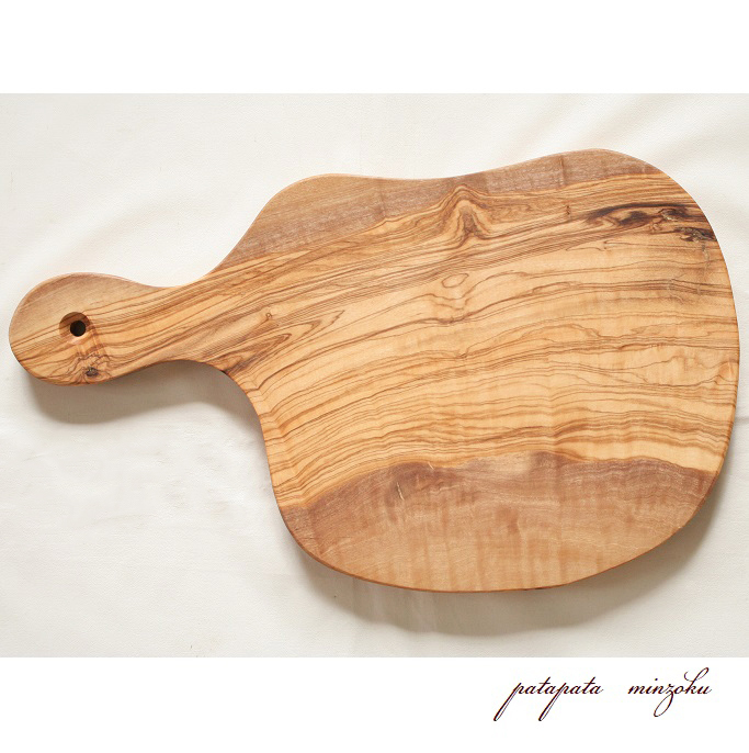 カッティングボード オリーブ の 木 まな板 持ち手付き パタミン ナチュラルカッティングボード ディスプレイ サービングボード 拍卖