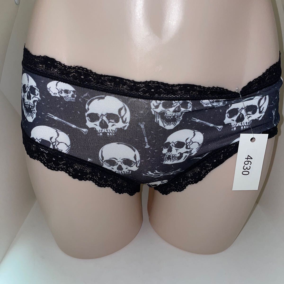 4630、4640★ブラック×ホワイト★ドクロ柄★フルバックショーツ拍卖
