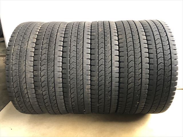 激安中古スタッドレスタイヤ 205/80R17.5 120/118N LT BS BLIZZAK W989 23年製 6本拍卖