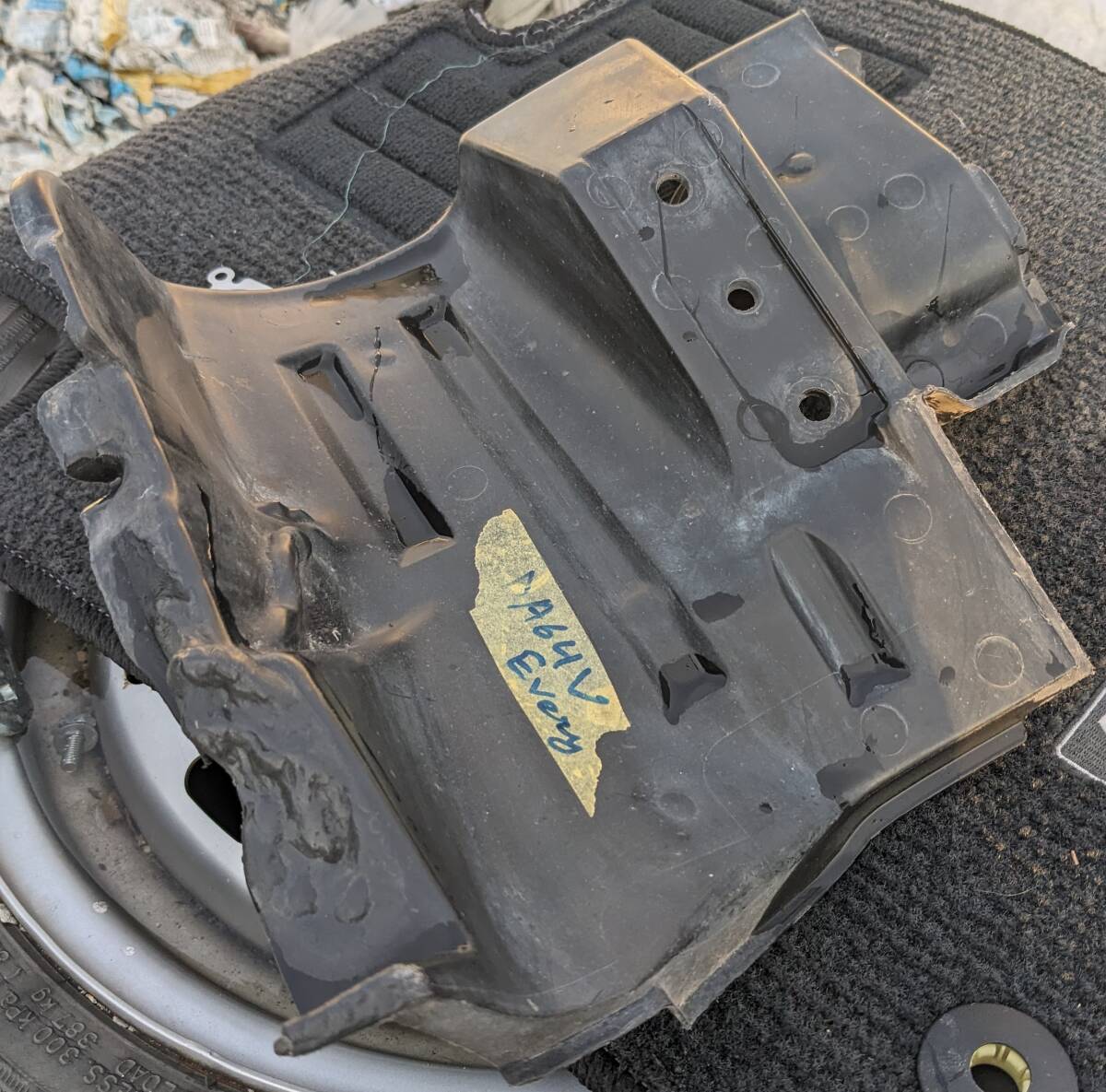 スズキ エブリバン DA64V 外観 パネルカバー *75531-68H0*拍卖