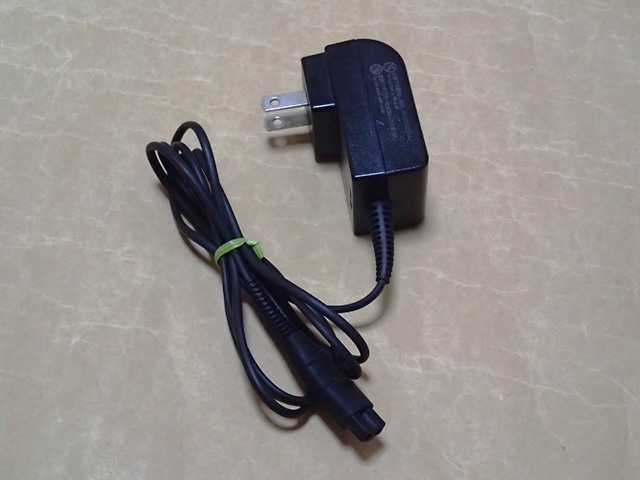 〈 メンズシェーバー 用 電源アダプター HITACHI KH-48M RM-FJ20-004 〉拍卖