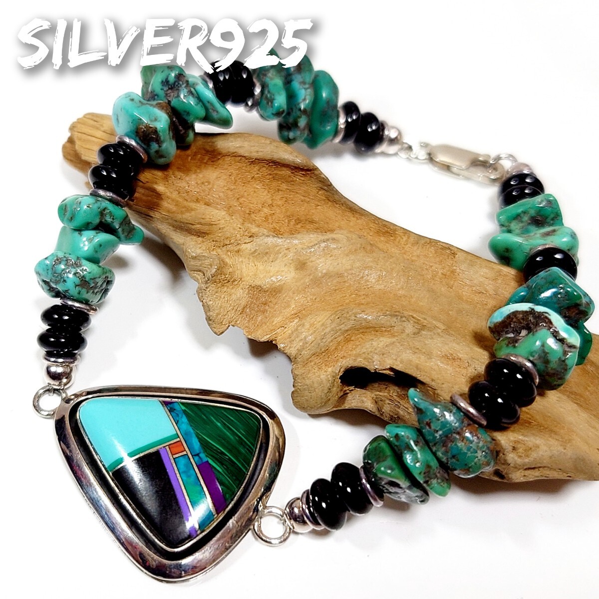 3742 SILVER925 ズニ ターコイズとオニキスのさざれ石ブレスレット シルバー925 天然石 インディアンジュエリー 三角 インレイヴィンテージ拍卖