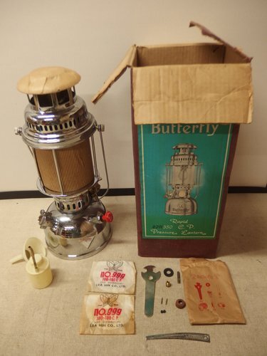 1040090w【Butterfly Pressure Lantan 灯油 加圧式 ランタン】バタフライ/Rapid/ 828/350 /箱入り/φ16.7×h40cm程/長期保管品拍卖