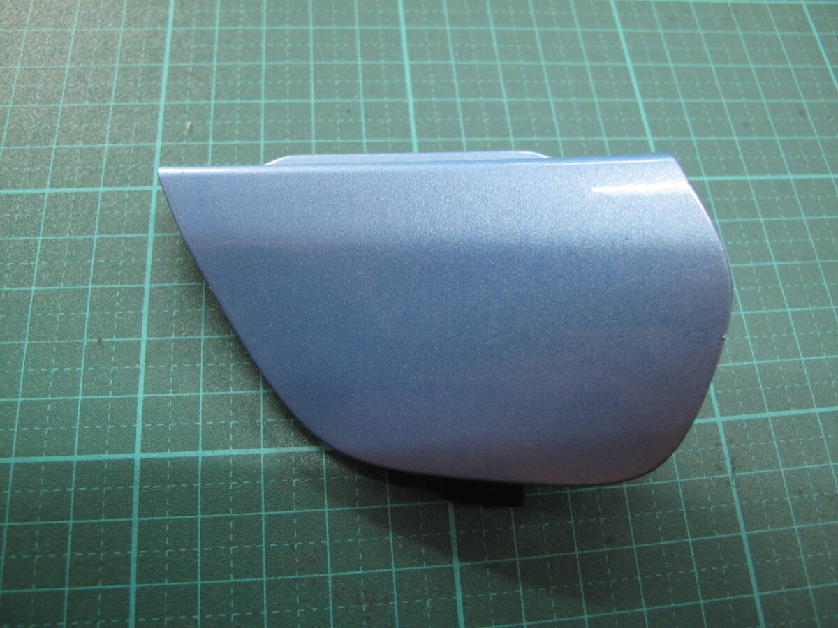 G NHP10 後期 アクア 純正 牽引フックカバー 52127-52620 ホールカバー拍卖