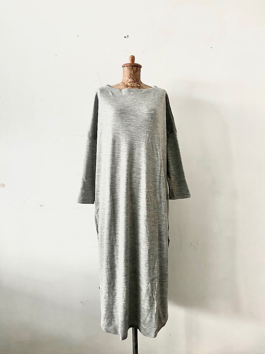 【美品】ARGUE LUMINARY CLEAR SMOOTH WOOL DRESS FREE拍卖