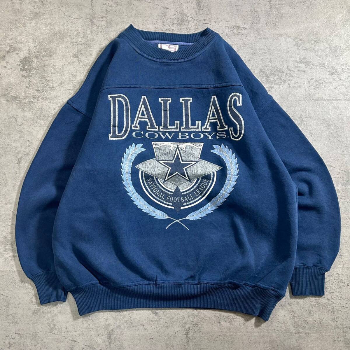 90s NFL プリントスウェット ダラス・カウボーイズ アメフト ひび割れプリント トレーナー 古着 ネイビー メンズ L ビンテージ A3001拍卖