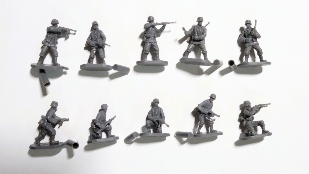 1/72 ドイツ軍 歩兵 10体 武装親衛隊タイプ 迷彩スモック着用拍卖
