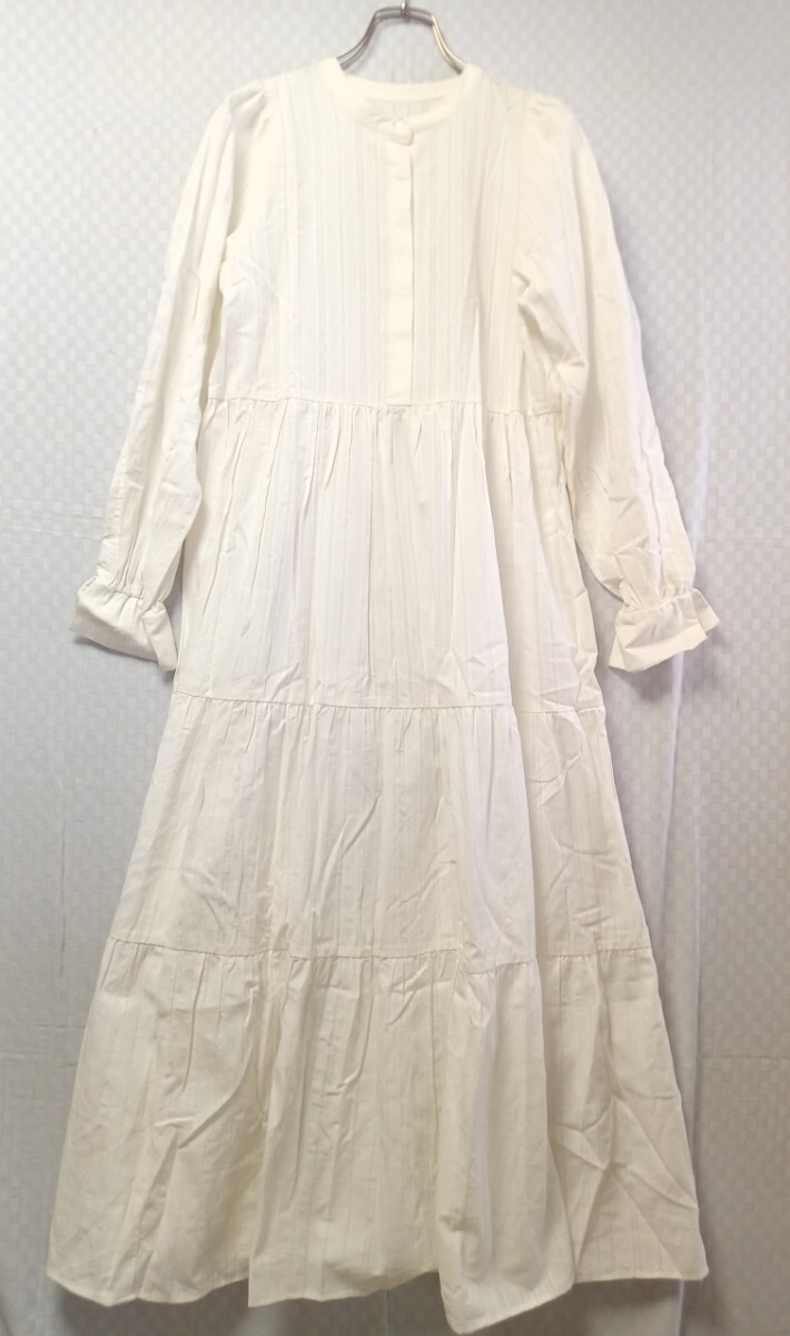 (9052)両袖口ゴム入 長袖ロングフレアワンピース 白拍卖