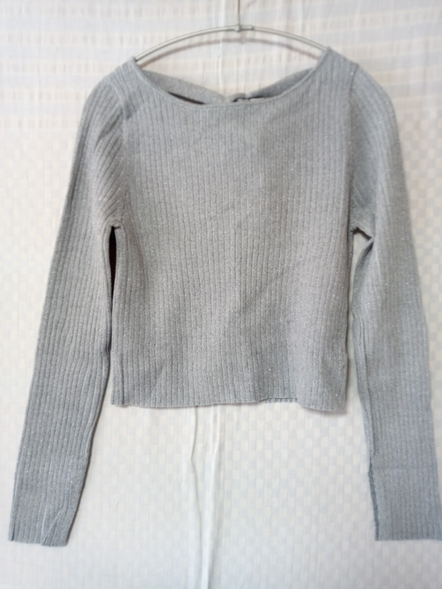 9769 ★★ チコ ブルーラメ背中開きリボンリブトップス サイズF カットソー拍卖