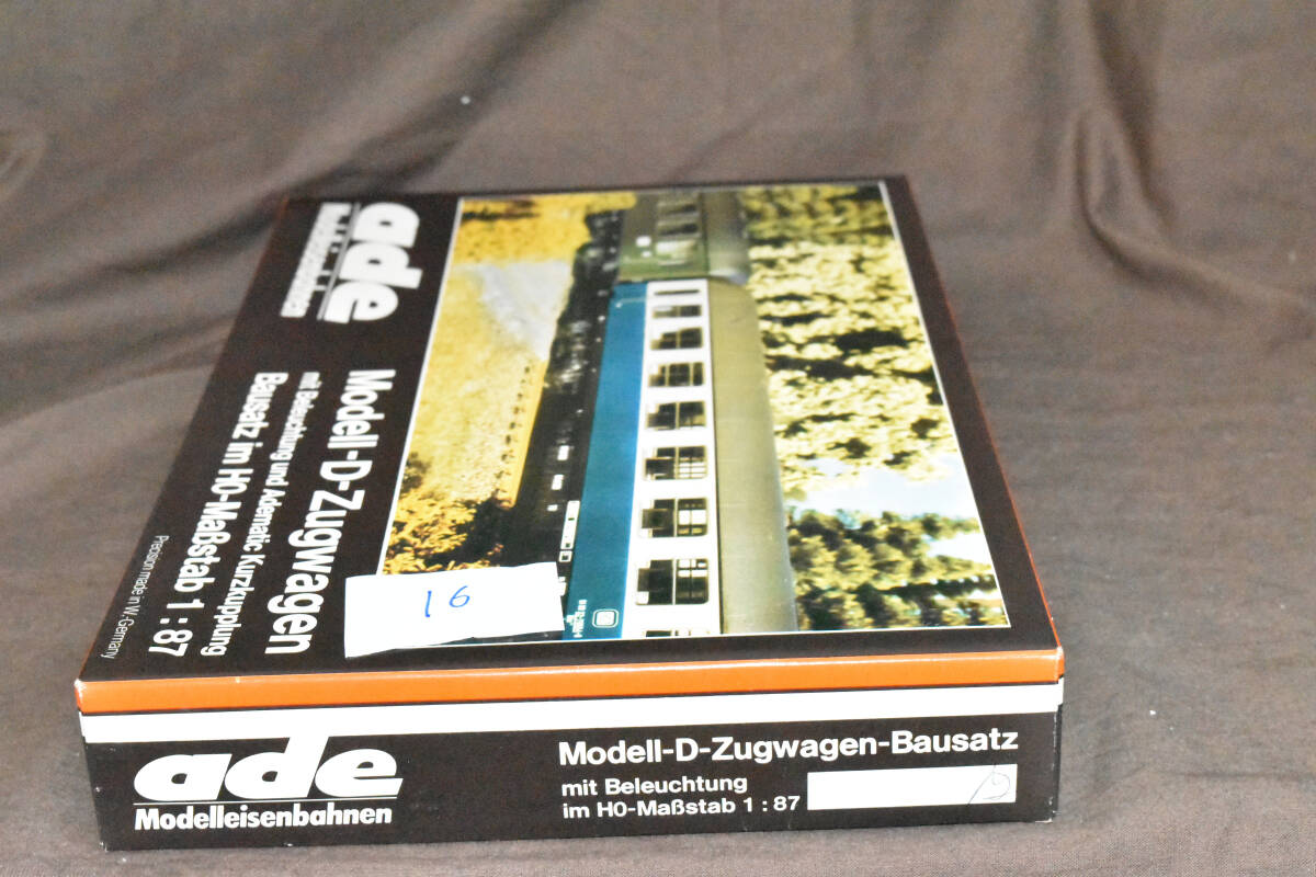 値下!!★☆【入手困難 絶版品】当時1両28800円以上 の半額 ドイツのハイクオリティーモデル。 フルスケール DB客車 By ade 16拍卖