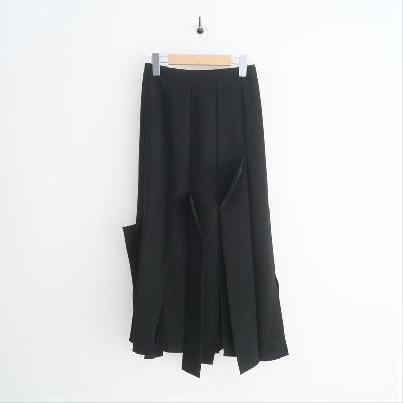 2023・人気完売品 / 未使用 / ENFOLD エンフォルド / ランダムパネルスリットスカート 36 / 300GS231-0180 / 2409-1017拍卖