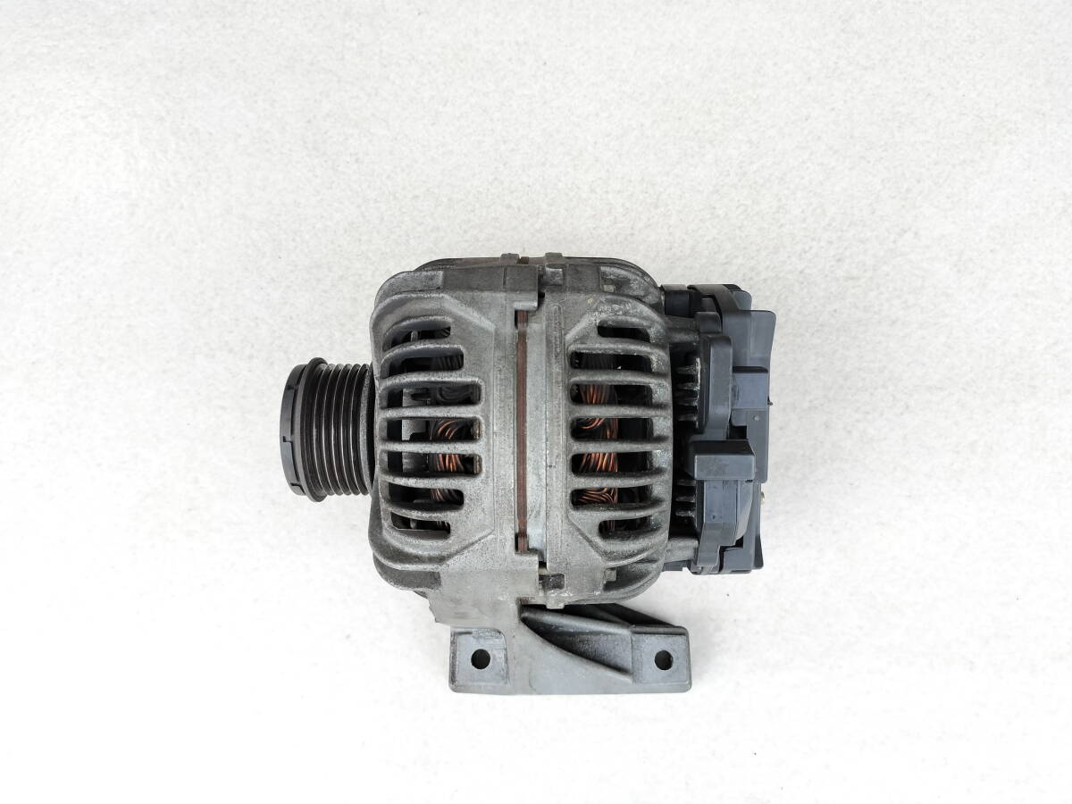 ボルボ V70 2000年式クラシック GF-8B5244W取り外し オルタネーター 120A 品番9459077 BOSCH品番0 124 515 019 返金保証有拍卖