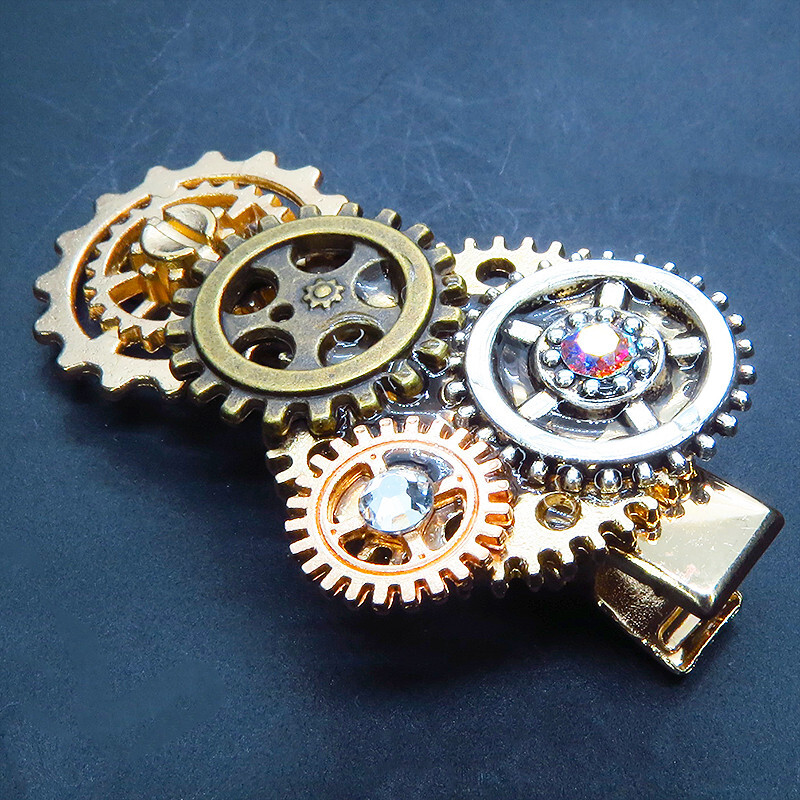 ゴールドカラー 歯車を組合せたスチームパンク風ヘアクリップ 髪飾り レジン 拍卖