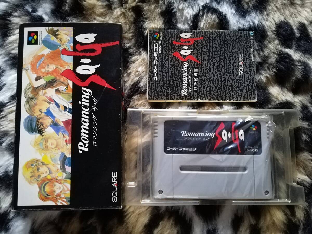 【クリーニング・動作確認済み】SFC ロマンシング サガ データー・箱・説あり 拍卖