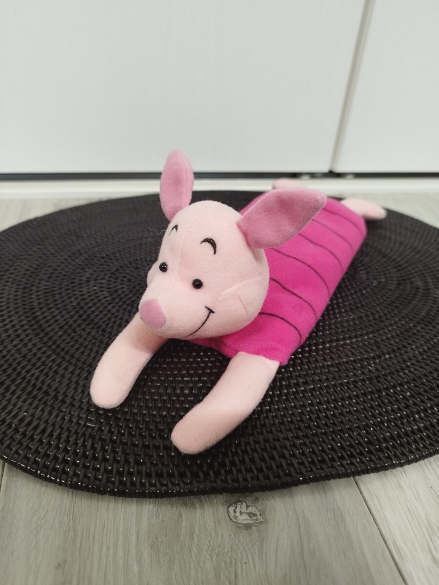 匿名配送】ディズニーランド購入 ピグレット ぬいぐるみ型アイピロー くまのプーさん仲間拍卖
