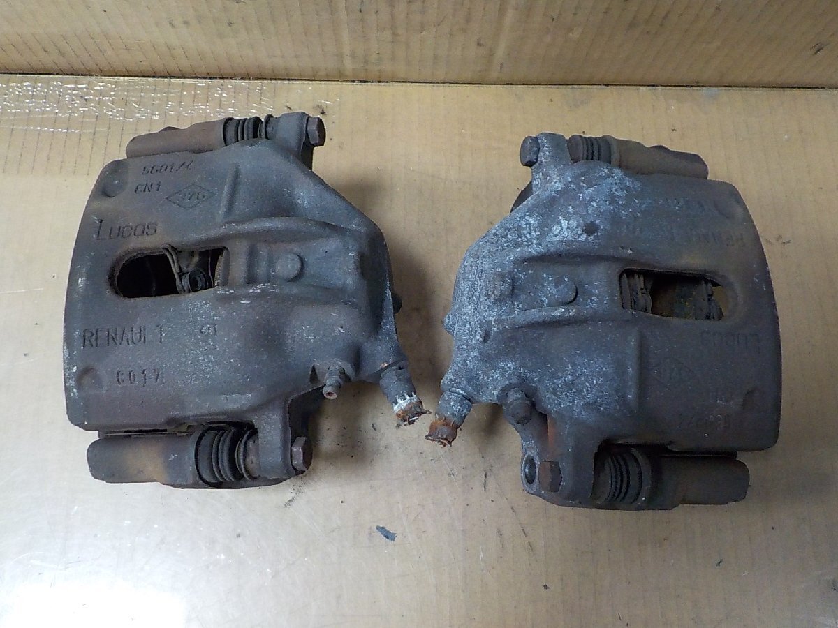 ★ルノー ルーテシア BF4 フロント ブレーキキャリパー 左右 純正【送料込み】拍卖