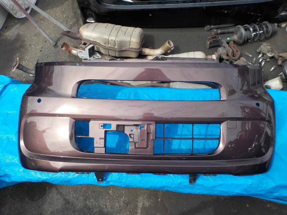 ♪タント LA650S フロントバンパー 52119-B2F70 純正★送料はシステム上 無料と表示されます西濃着払いです。拍卖