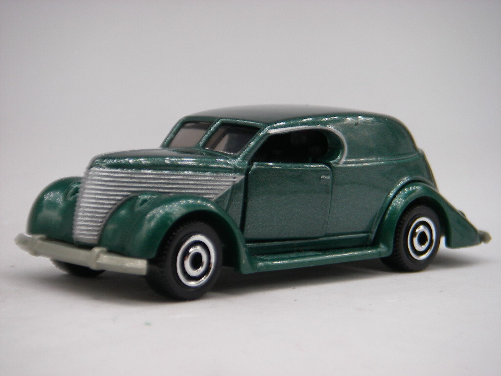マッチボックス (緑銀) '36 フォード セダン <ルース> Matchbox 拍卖