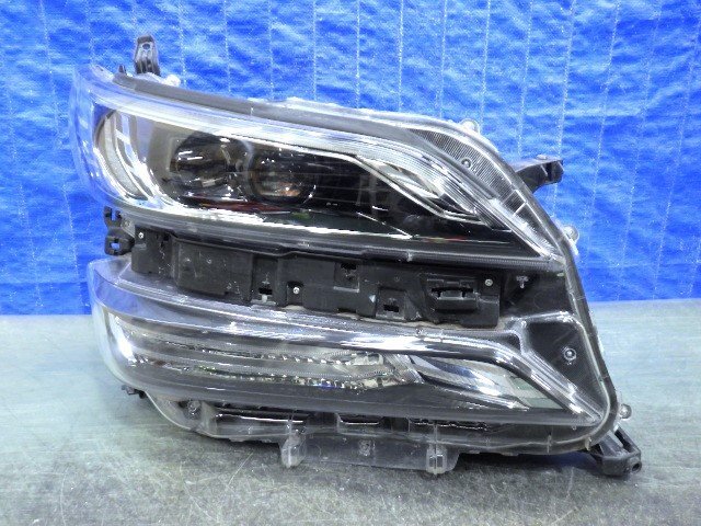 2586 ヴェルファイア 30 前期 右ライト LED 58-64 81110-58391 キ コーナーリングランプ無 AGH30W GGH30W AHY30W拍卖