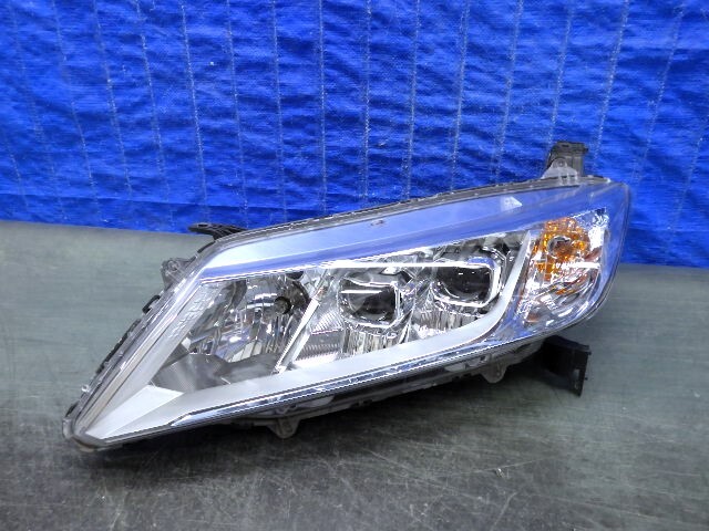 6342 グレイス ハイブリッド GM4 GM5 前期 左ライト LED コンピューター付 W1876 90 美品拍卖
