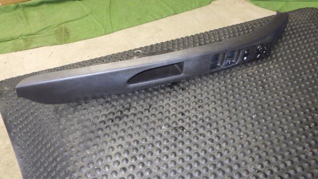 デリカD2 DBA-MB15S パワーウインドウスイッチ拍卖