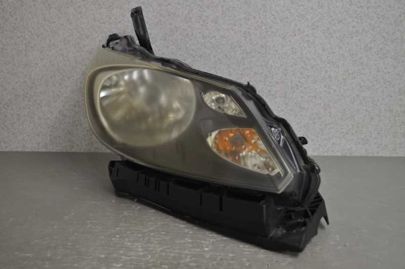 フリード FLEX 前期 (GB3) H.21 動作保証 破損無 右 ヘッドライト ハロゲン レベライザー 付 コイト ヘッドランプ 100-22839 s015245拍卖
