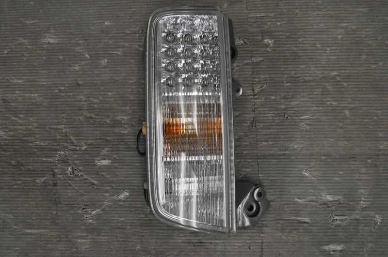 エルグランド ハイウェイスター 前期 (DBA-TE52) H.24 左 ロア テールライト テールランプ 下側 LED全点灯OK P8960 L 26559-1JB3A s015374拍卖