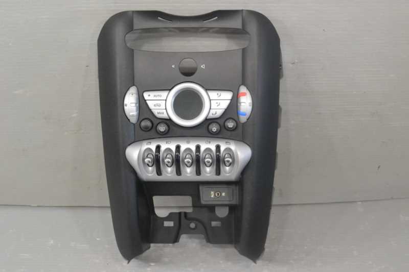 ミニクーパー クラブマン R55 後期 右ハンドル(ZF16) 純正 破損無 取付OK 動作保証 エアコンスイッチパネル RG26066500 k086558拍卖