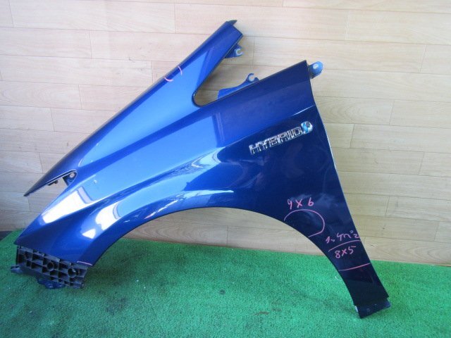 【個人宅配送不可】トヨタ プリウス ZVW30 H22年式 ■左フェンダーパネル【8T5/ダークブルー】中古 ★212578拍卖
