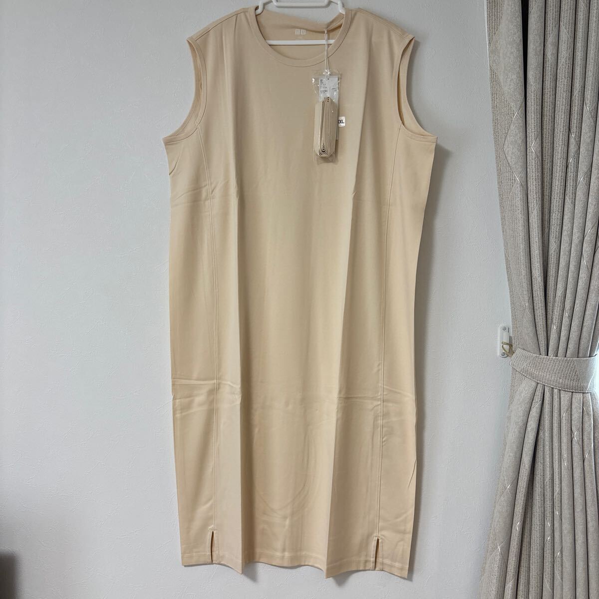 UNIQLO クルーネックワンピース ノースリーブ XXL拍卖