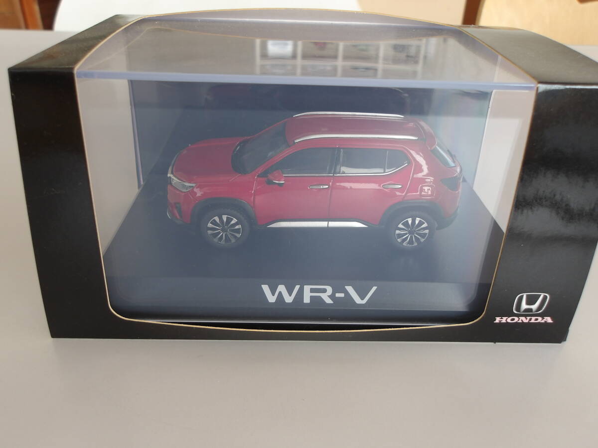 ホンダWR-V・カラーサンプル イルミナスレッドメタリック。非売品!拍卖