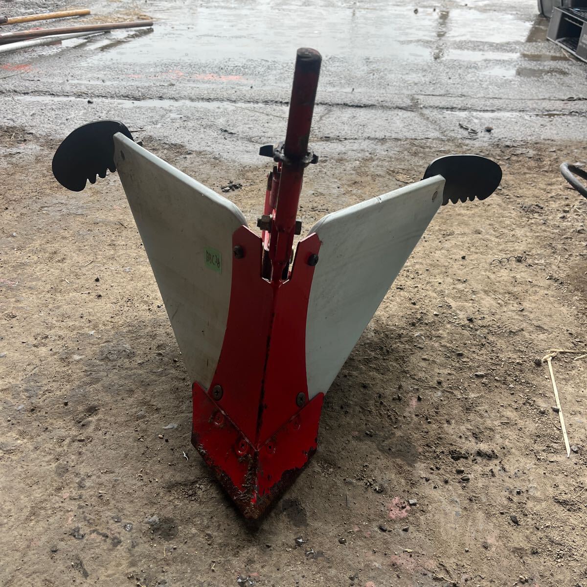 BBC38 培土器 コロ付き 農くる 山口発拍卖