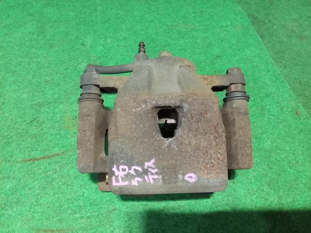 ラクティス CBA-NCP105 フロント 右 キャリパー 3R3拍卖