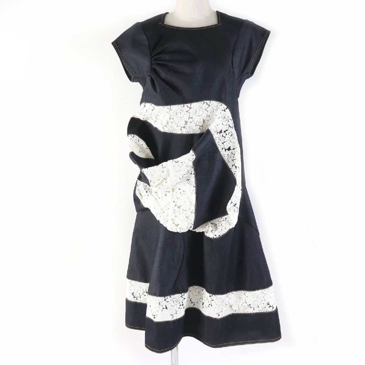 極美品☆JUNYA WATANABE COMME des GARCONS ジュンヤワタナベコムデギャルソン XB-O008 レース切替 デニム ワンピース XS 正規品拍卖