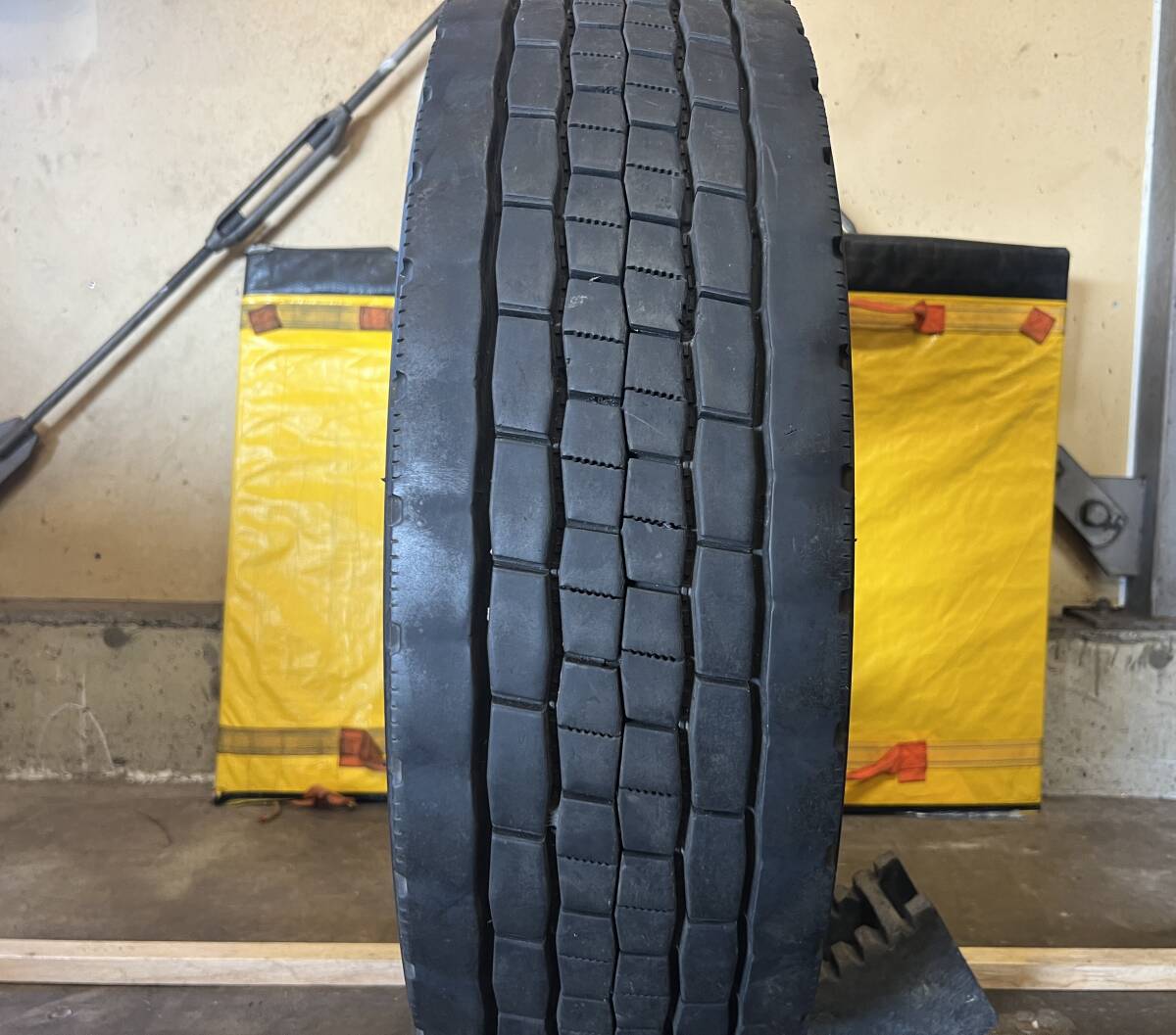 ◆SL21◆245/80R17.5 133/131J DUNLOP SP680 2019年製 1本セット拍卖
