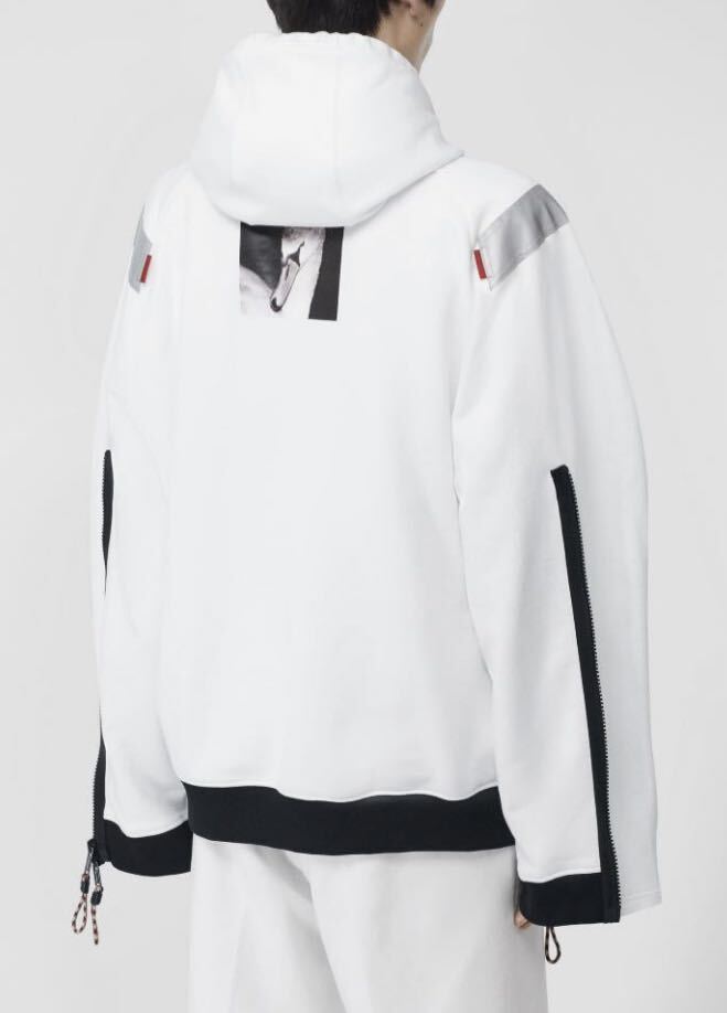 正規 20AW BURBERRY LONDON ENGLAND バーバリー by Riccardo Tisci リカルド ティッシ SWAN スワン パーカー 白黒 XS 4563784拍卖