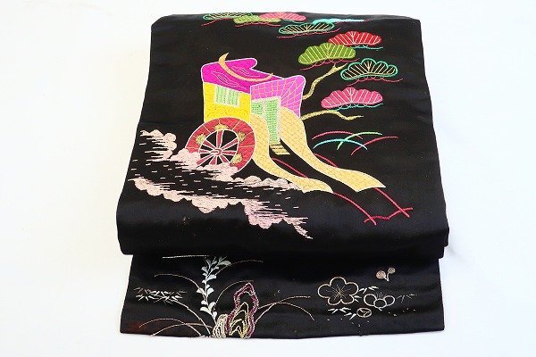 【着物フィ】アンティーク 名古屋帯 御所車 刺繍 大正ロマン レトロ お洒落 正絹 仕立て上がり 16583拍卖