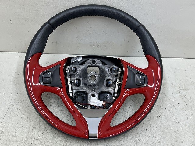 ルノー ルーテシア BH 2014年 RH5F ステアリングホイール/ハンドル 484004447R (在庫No:519228) (7594) #拍卖