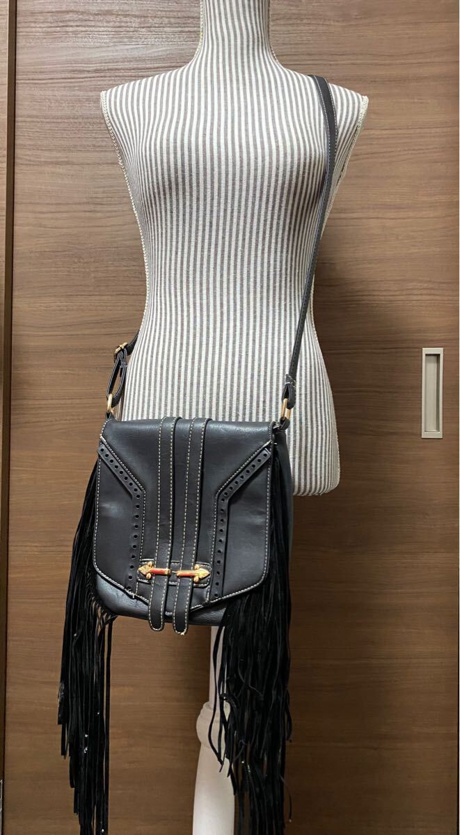 サイドフリンジショルダーバッグ 斜め掛け拍卖