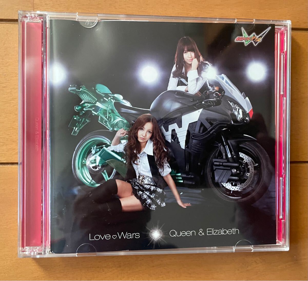 仮面ライダーW Lovewars CD&DVD2枚組 初回限定カード付き拍卖