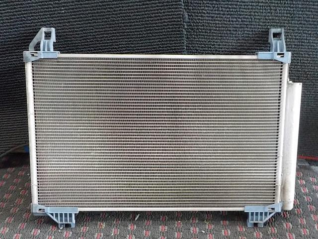 ヴィッツ SCP90 コンデンサー 【個人宅宛発送不可】拍卖