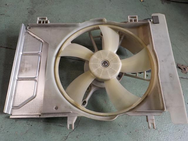 ヴィッツ SCP90 電動ファンASSY 【個人宅宛発送不可】拍卖