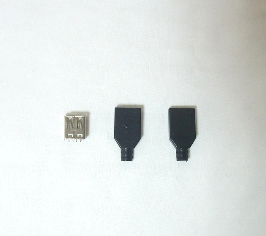 USB2.0 Type-A メス組立キット5個セット(黒色、新品)拍卖