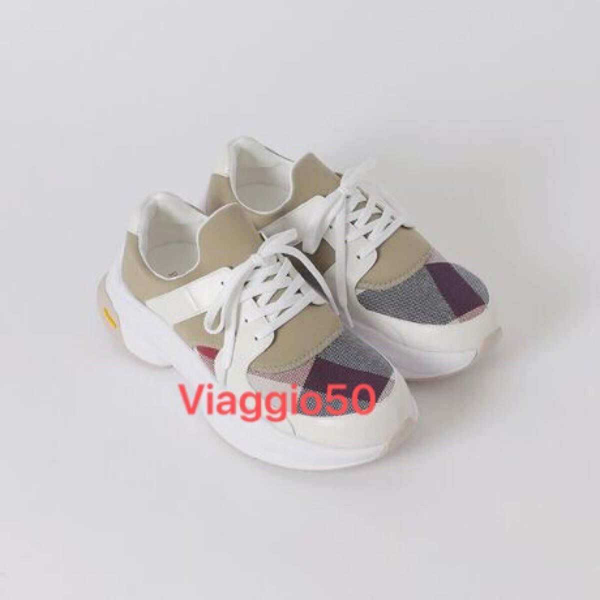 【新品タグ付き】ブルーレーベルクレストブリッジ チェックスニーカー拍卖