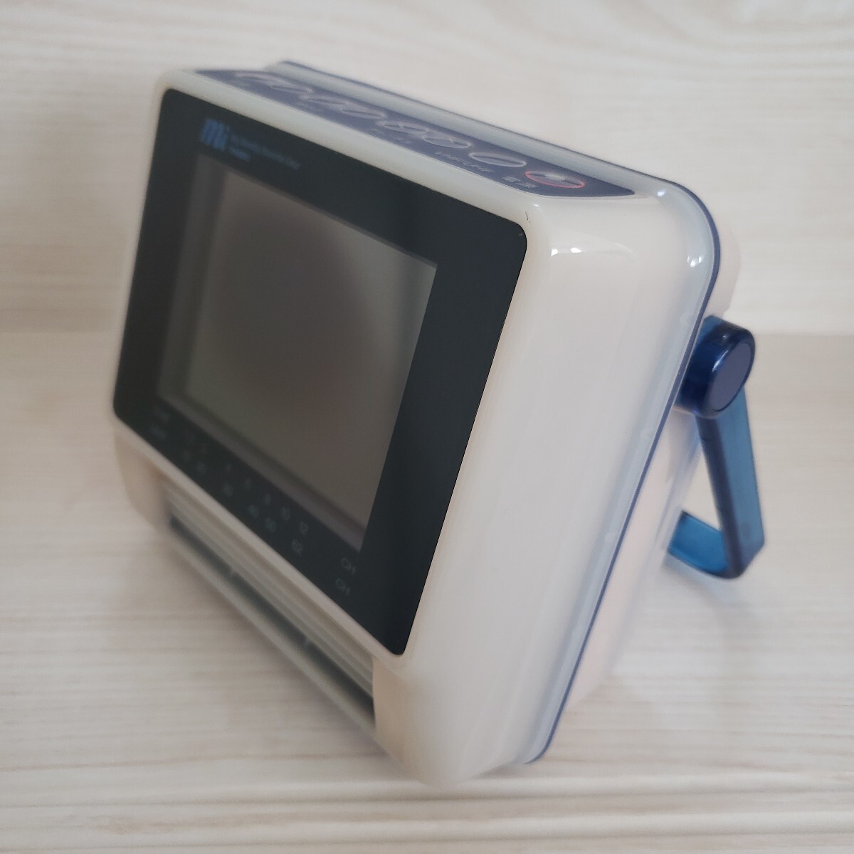 TwinBird アナログテレビ インテリア 飾り 昭和レトロ テレビ アンティーク 店内置物 置物拍卖