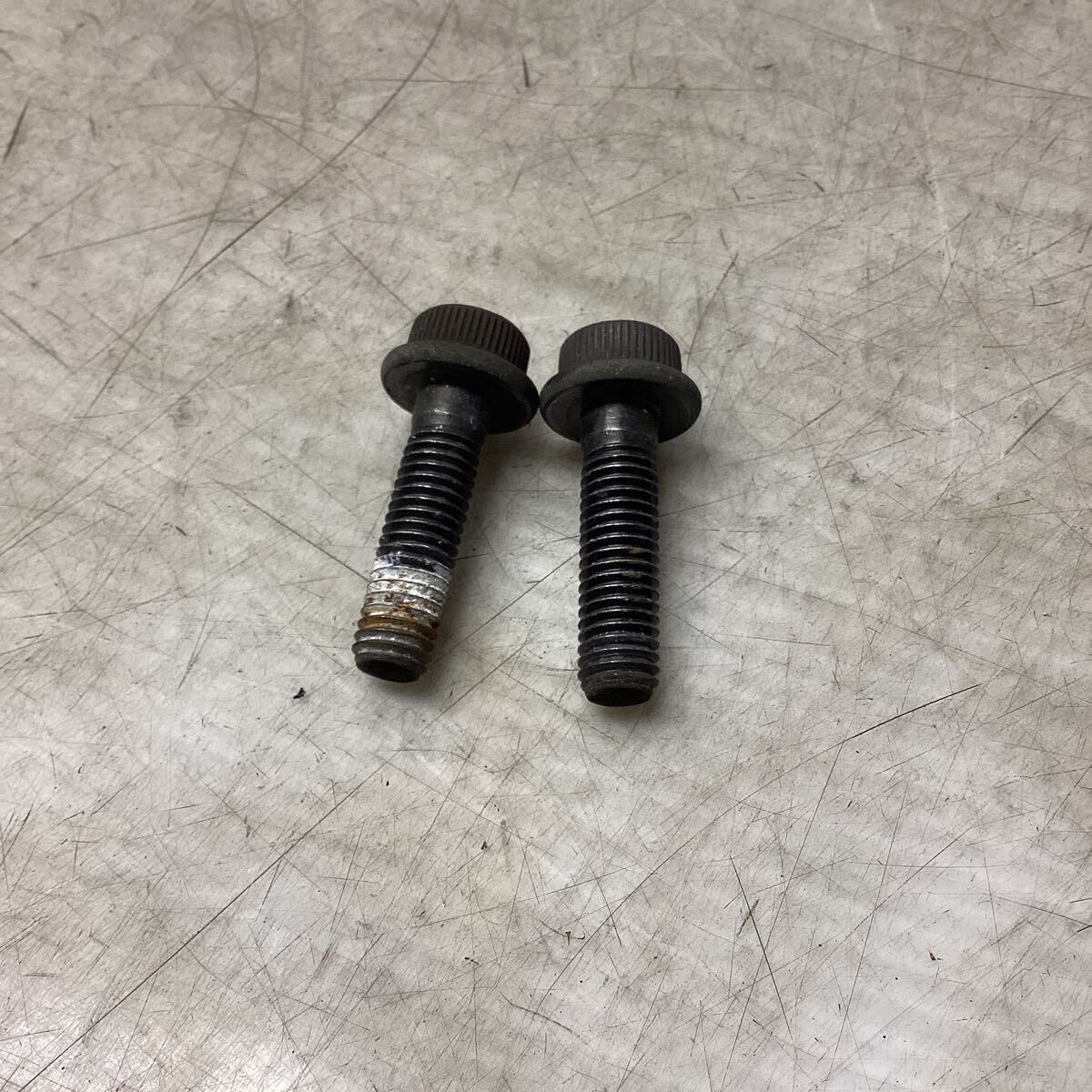 F55-34 スズキ アドレスV125S CF4MA フロントブレーキキャリパーボルト 純正部品拍卖