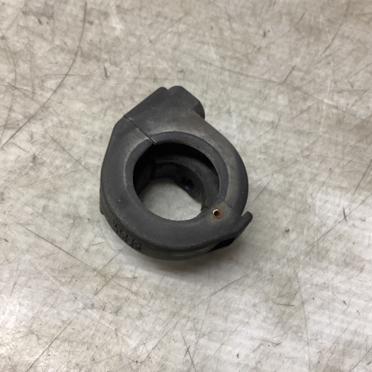 F55-49ne スズキ アドレスV125S CF4MA スロットルホルダー 動作確認済み 純正部品拍卖