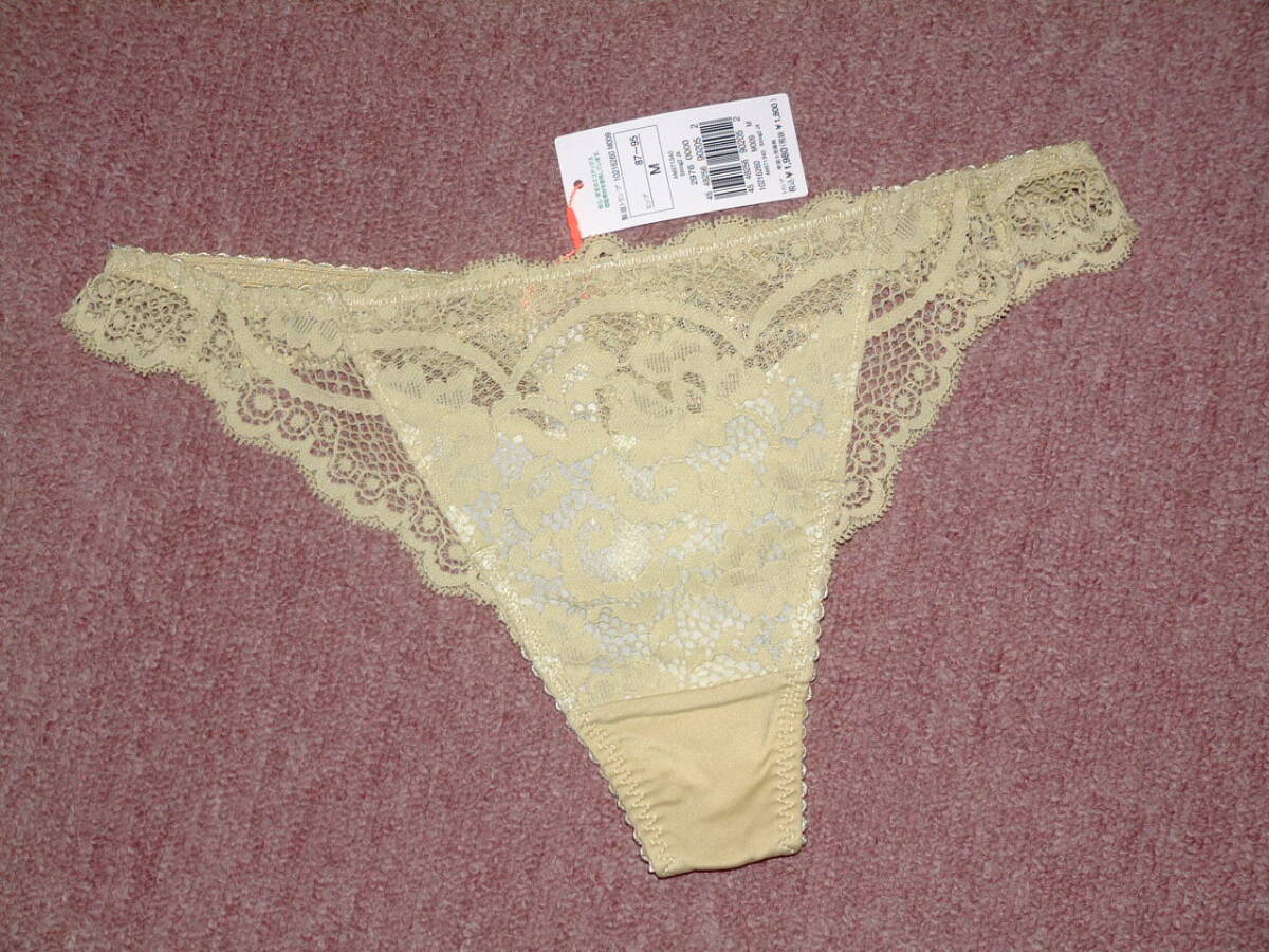 ★送料込み★定価1980円★トリンプ アモスタイル クラシカルレース ストリング Tバック Mサイズ AMST1340 String M009拍卖