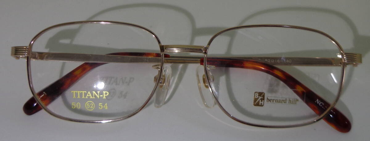 アウトレット(展示品)未使用 bernard hill TITAN-P 軽量 メガネ 眼鏡 フレーム 5216-140拍卖