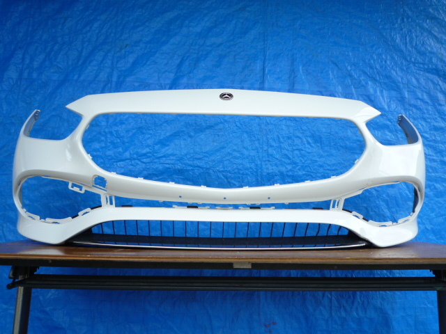 ☆BF890 ベンツ W206 Cクラス フロントバンパー 白 A2068853105拍卖